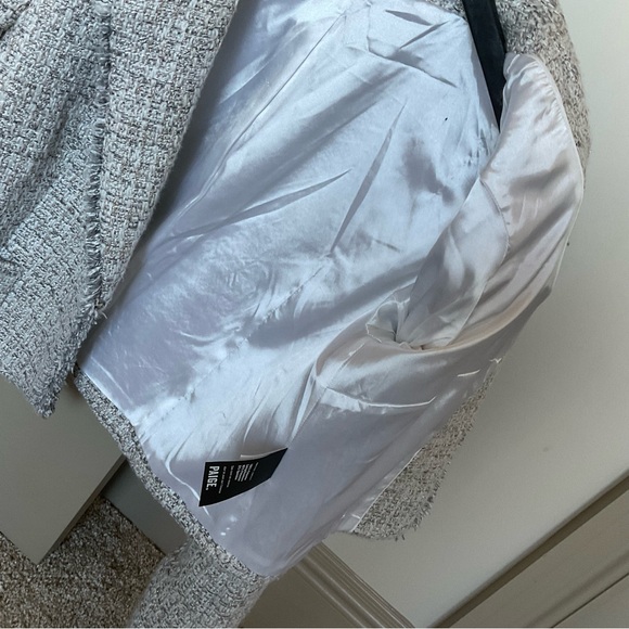 Paige Tweed Cropped Blazer with pearl like buttons - Picture 7 of 8